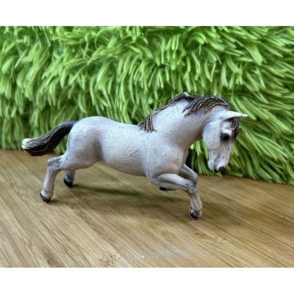 Vintage Schleich Horse Collectible Figurine Toy Germany 2006 Running Stallion - Picture 1 of 10